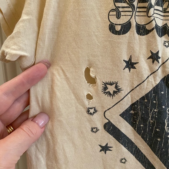 🌸SPELL🌸 Taurus Tshirt M - Picture 8 of 12